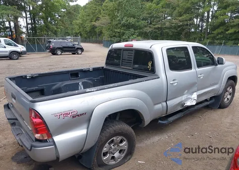 2008 Toyota Tacoma Dbl Cab Prerunner Lng Bed z USA, uszkodzony, nr VIN 3TMKU72N28M017504